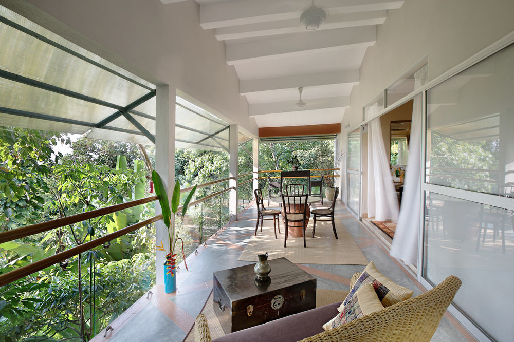 Ambong Rainforest Retreat Pantai Tengah  Extérieur photo